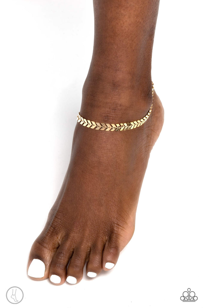 Point in Time Gold Anklet - Paparazzi 